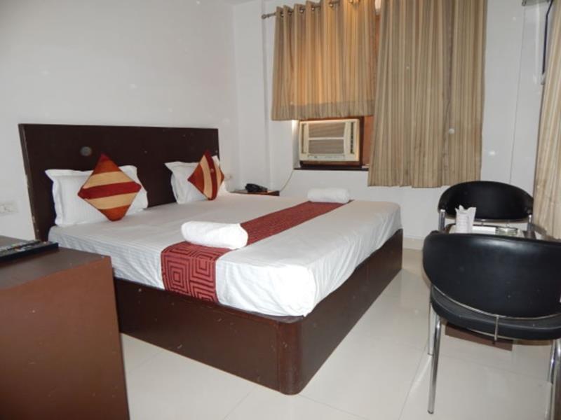 דלהי Hotel Siam International מראה חיצוני תמונה