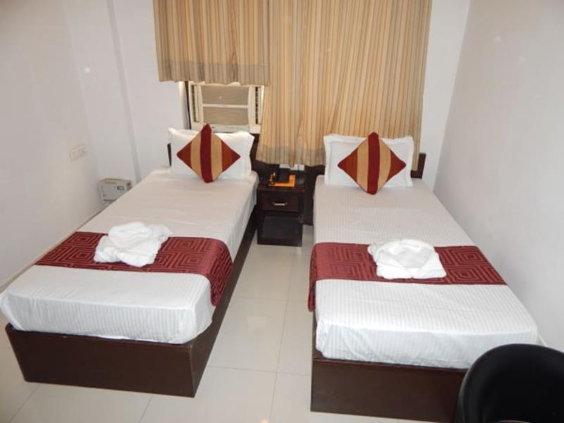 דלהי Hotel Siam International מראה חיצוני תמונה