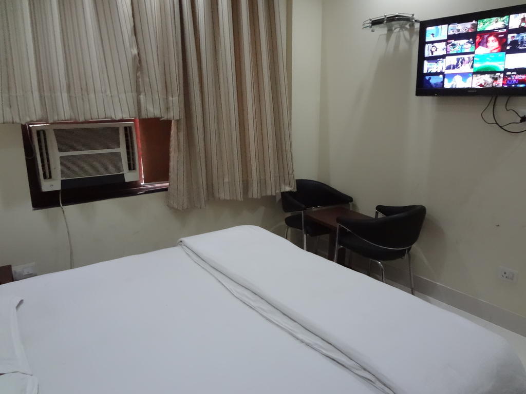 דלהי Hotel Siam International מראה חיצוני תמונה