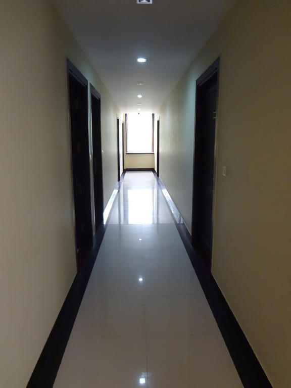 דלהי Hotel Siam International מראה חיצוני תמונה